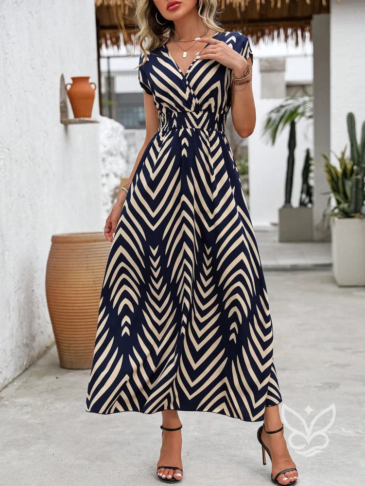 Vestido Transpassado Com Decote V E Estampa Floral Vestido Transpassado Com Decote V E Estampa Floral