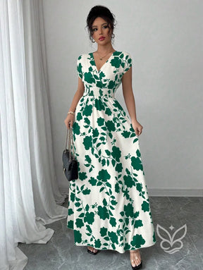 Vestido Transpassado Com Decote V E Estampa Floral Vestido Transpassado Com Decote V E Estampa Floral