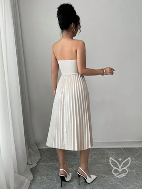 Vestido Tubinho Plissado Com Caimento Ajustado E Estilo Elegante Vestido Tubinho Plissado Com Caimento Ajustado E